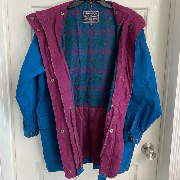 Dash Classics USA women’s Winter Coat with flannel lining - Picture 14 of 16